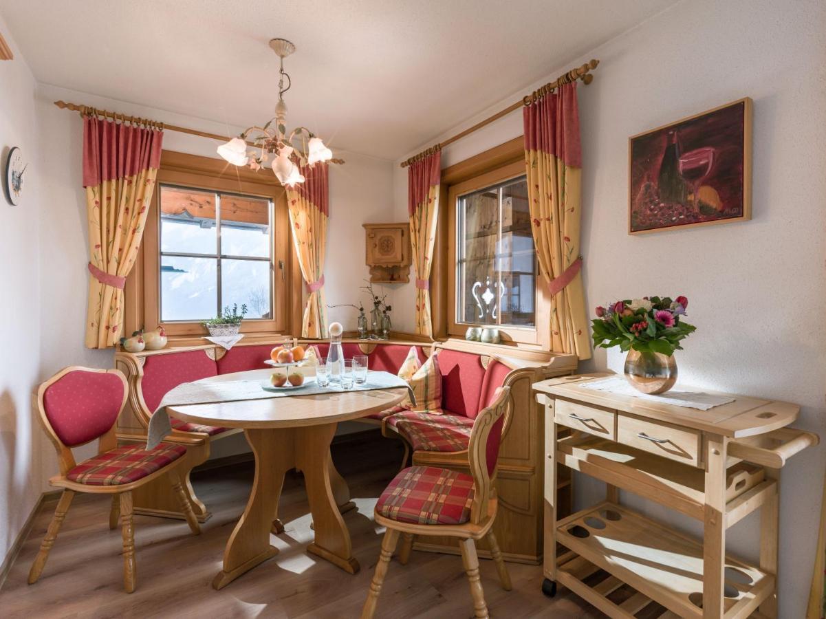 Haus Bichl Lägenhet Finkenberg Exteriör bild